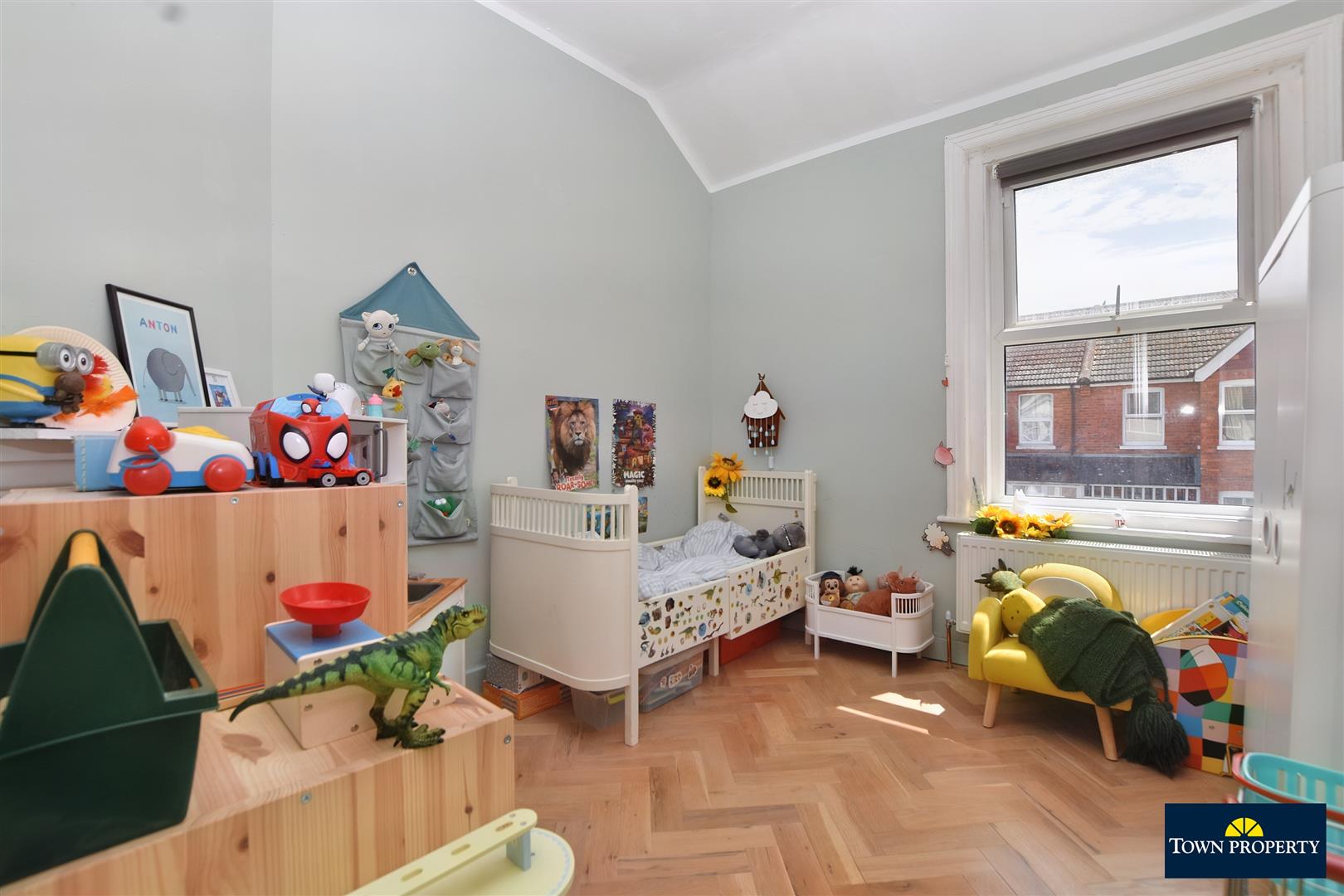 Property Details for Sidley Road Eastbourne BN22 7JR Town Property